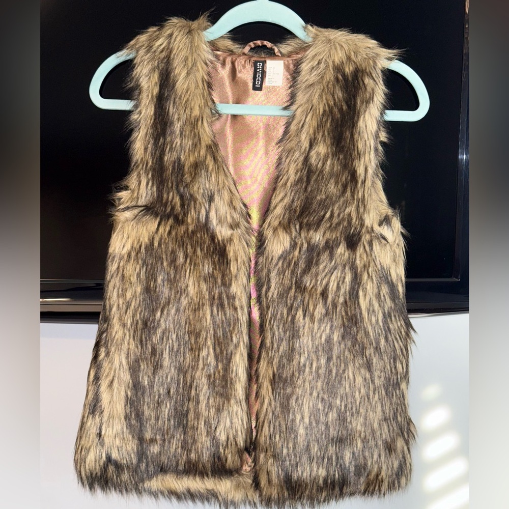 Faux Fur Vest - Brown and Tan
